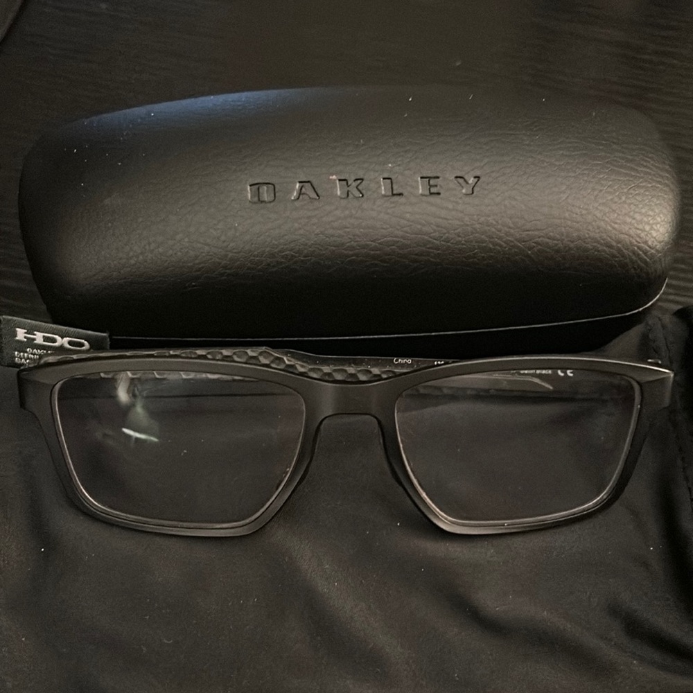 Oakley meta link frames
